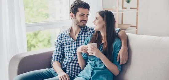 كيف اجعل حبيبي يتعلق بي؟