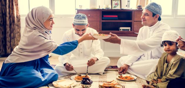 ماذا تعرف عن تفسير حلم الاكل في المنام لابن سيرين ؟